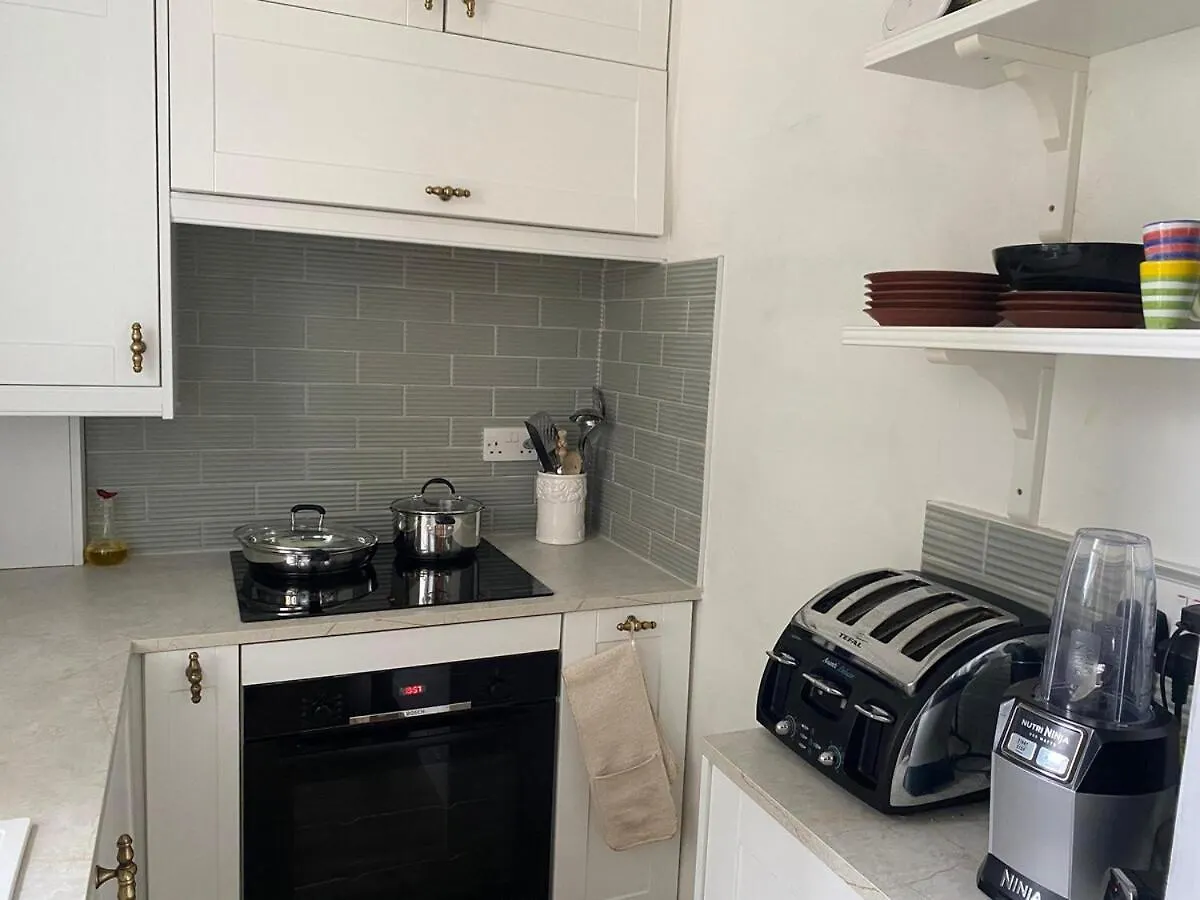 Edinburgh Seaside Apartment - Free Parking 0*,
