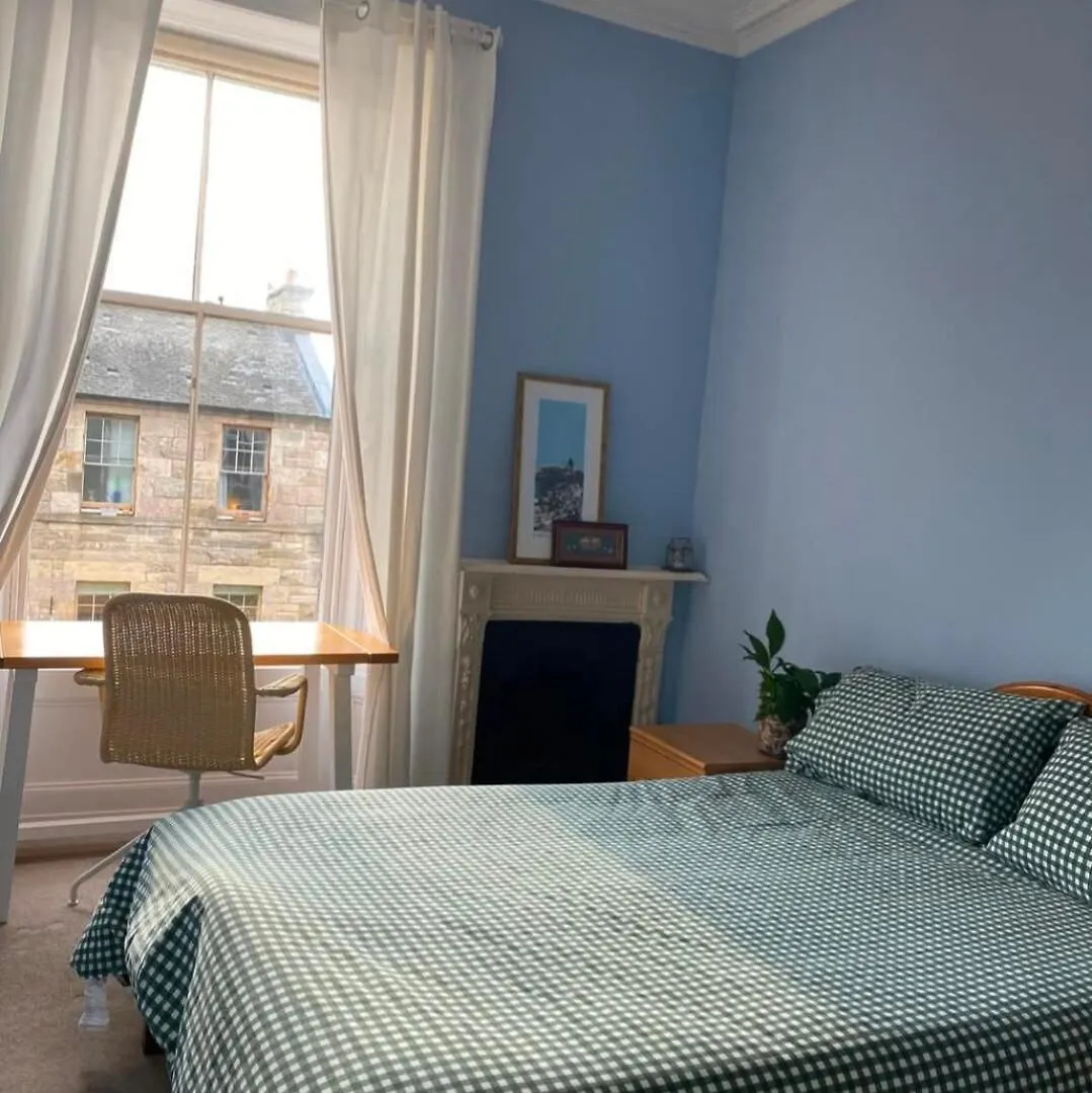 Edinburgh Seaside Apartment - Free Parking
