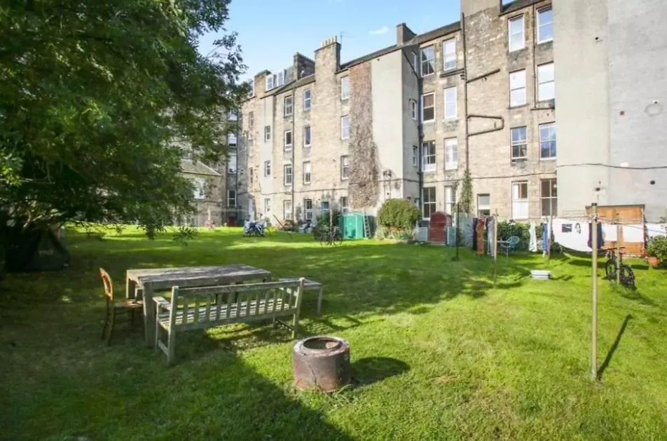 Edinburgh Seaside Apartment - Free Parking